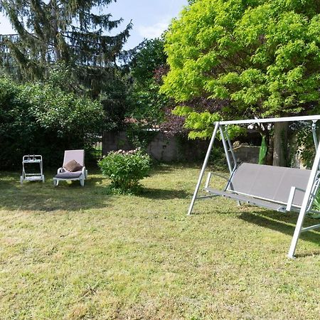 Les Pieds Dans L Herbe Meilhaud Exterior foto