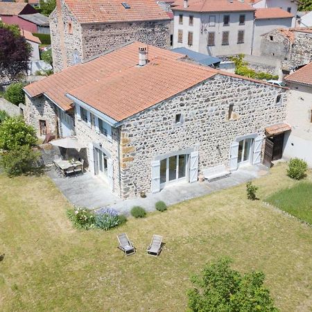 Les Pieds Dans L Herbe Meilhaud Exterior foto